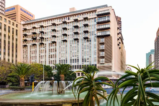 Fountains Hotel